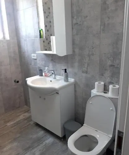 Tudor Mamaia Sat * Năvodari